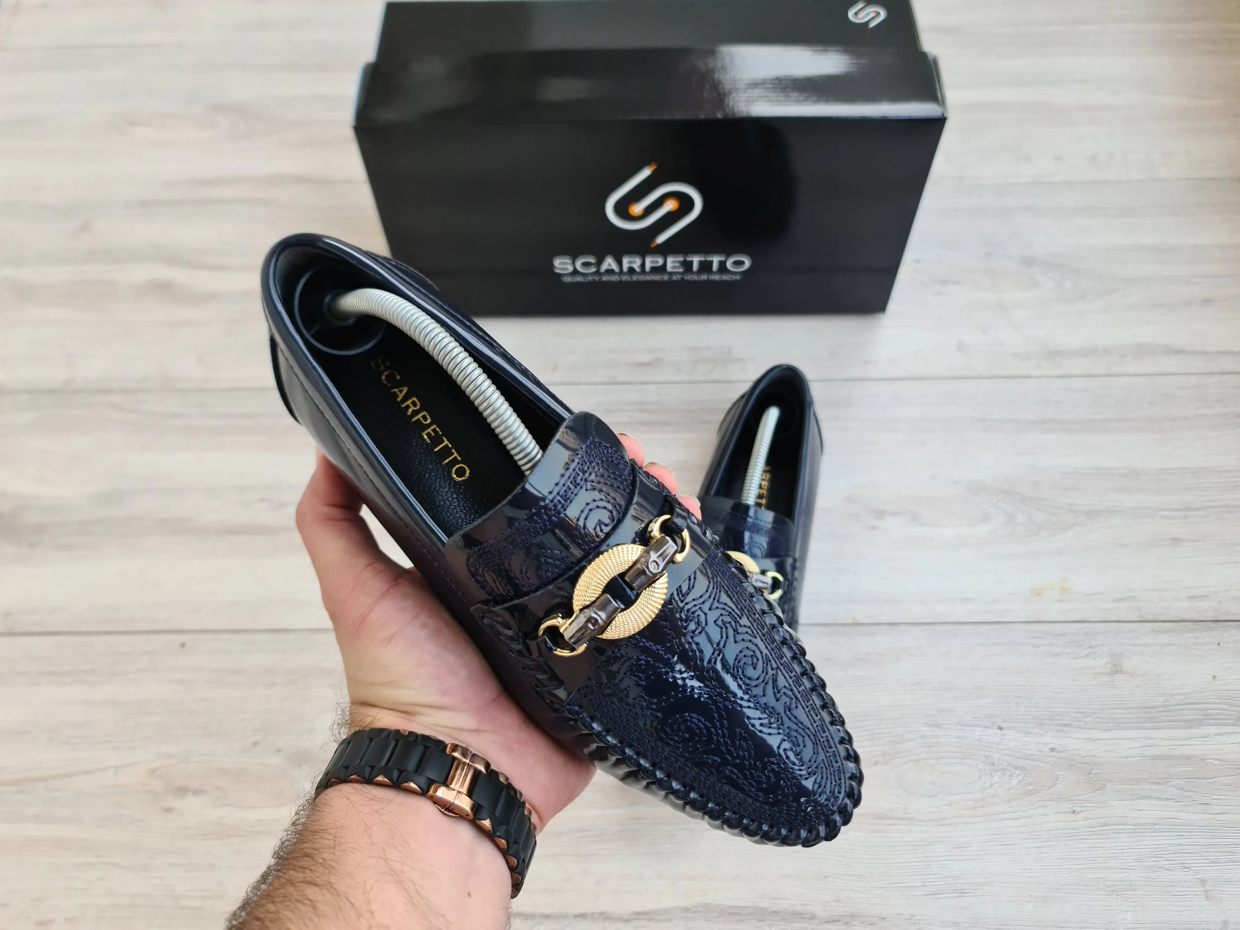 Men's Embroidered Patent Leather Loafers