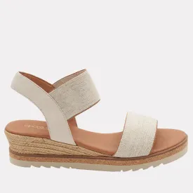 Neveah Linen Wedge