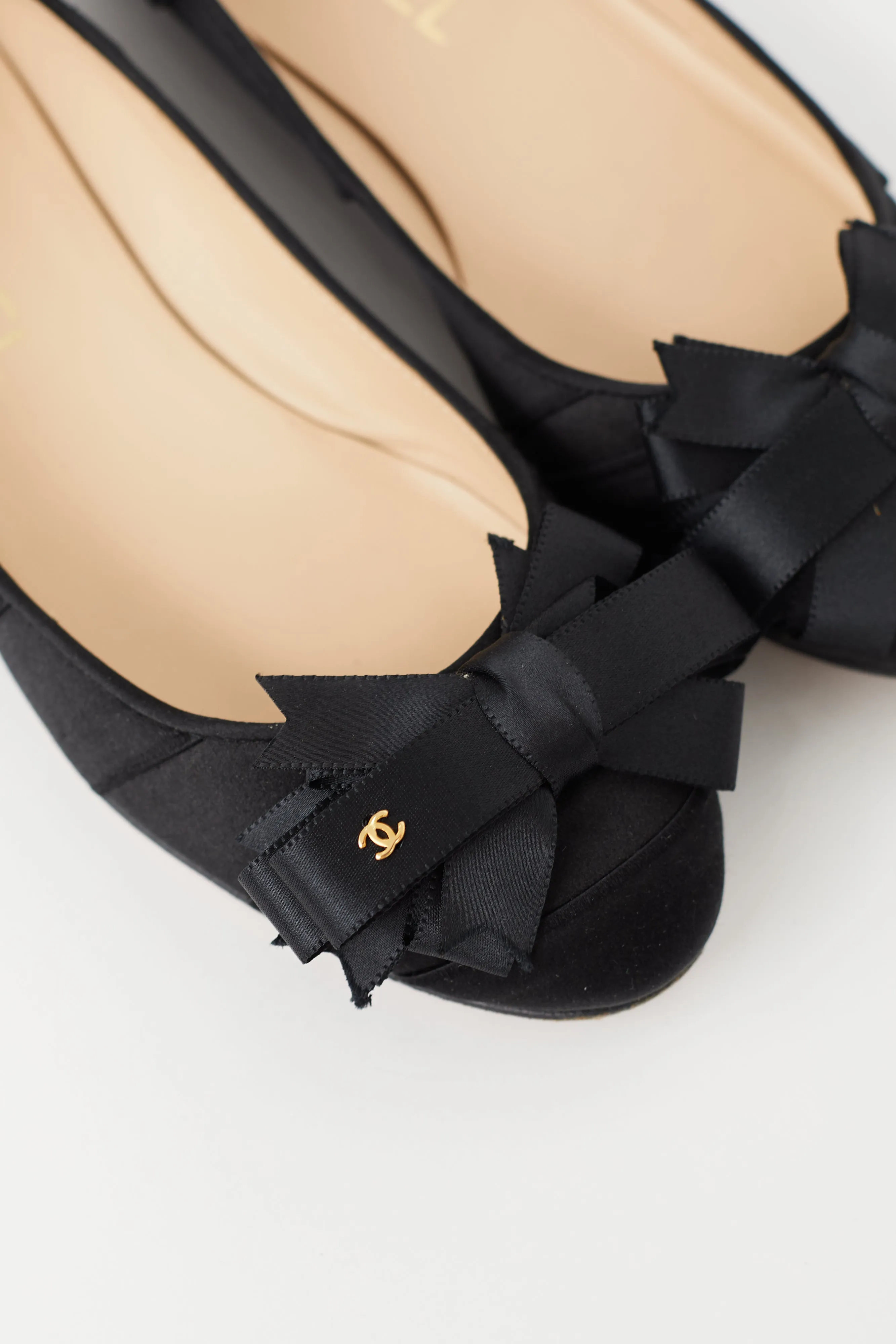 Spring 2007 Black Satin Bow Ballet Flat